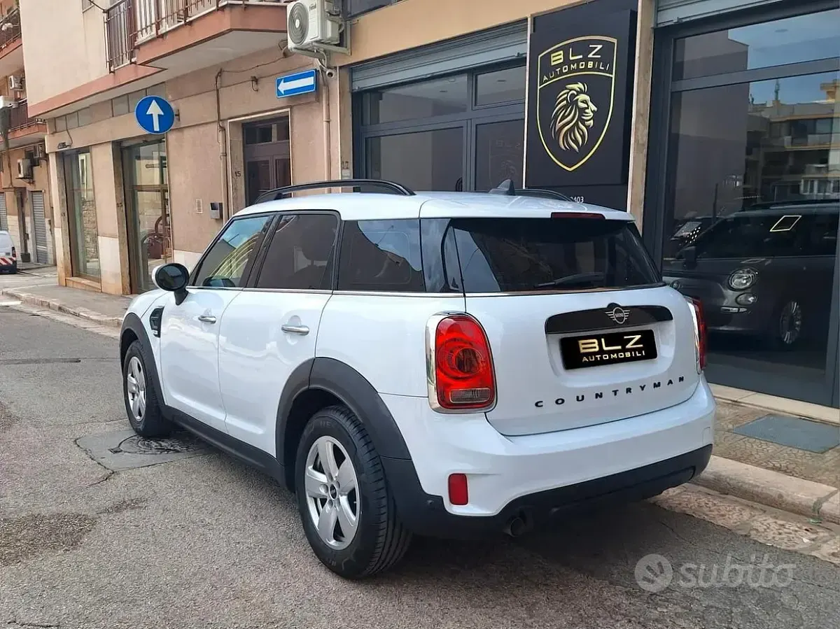 Usata Mini One D Countryman Hype 116 CV (85 kW) 2019 Bianco SUV