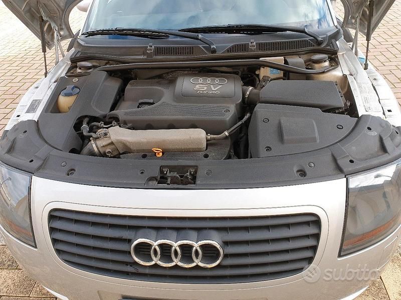 Usata Audi TT Roadster 180 CV (132 kW) 2000 Grigio Cabrio