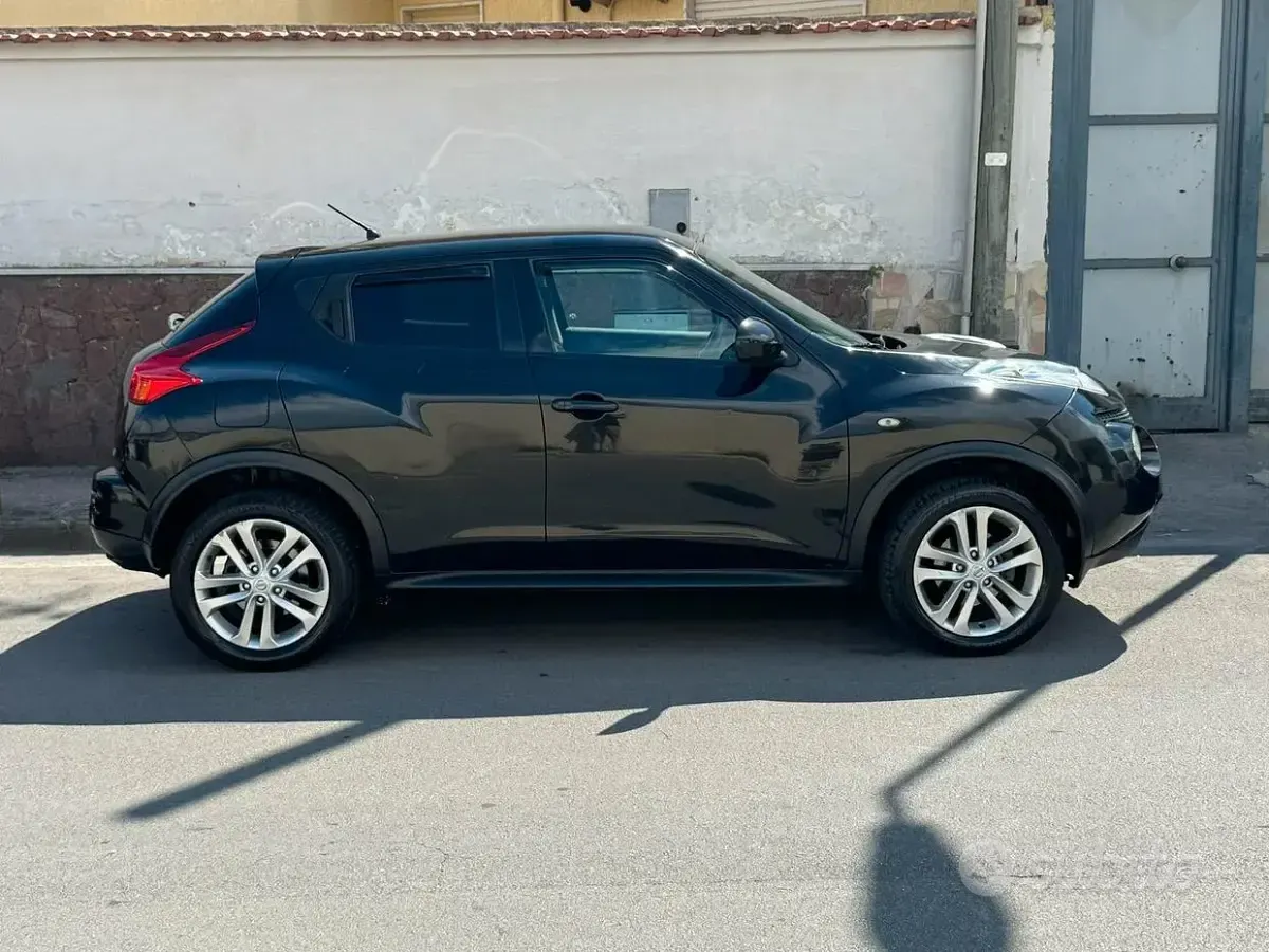 Usata Nissan Juke 110 CV (80 kW) 2011 Nero SUV
