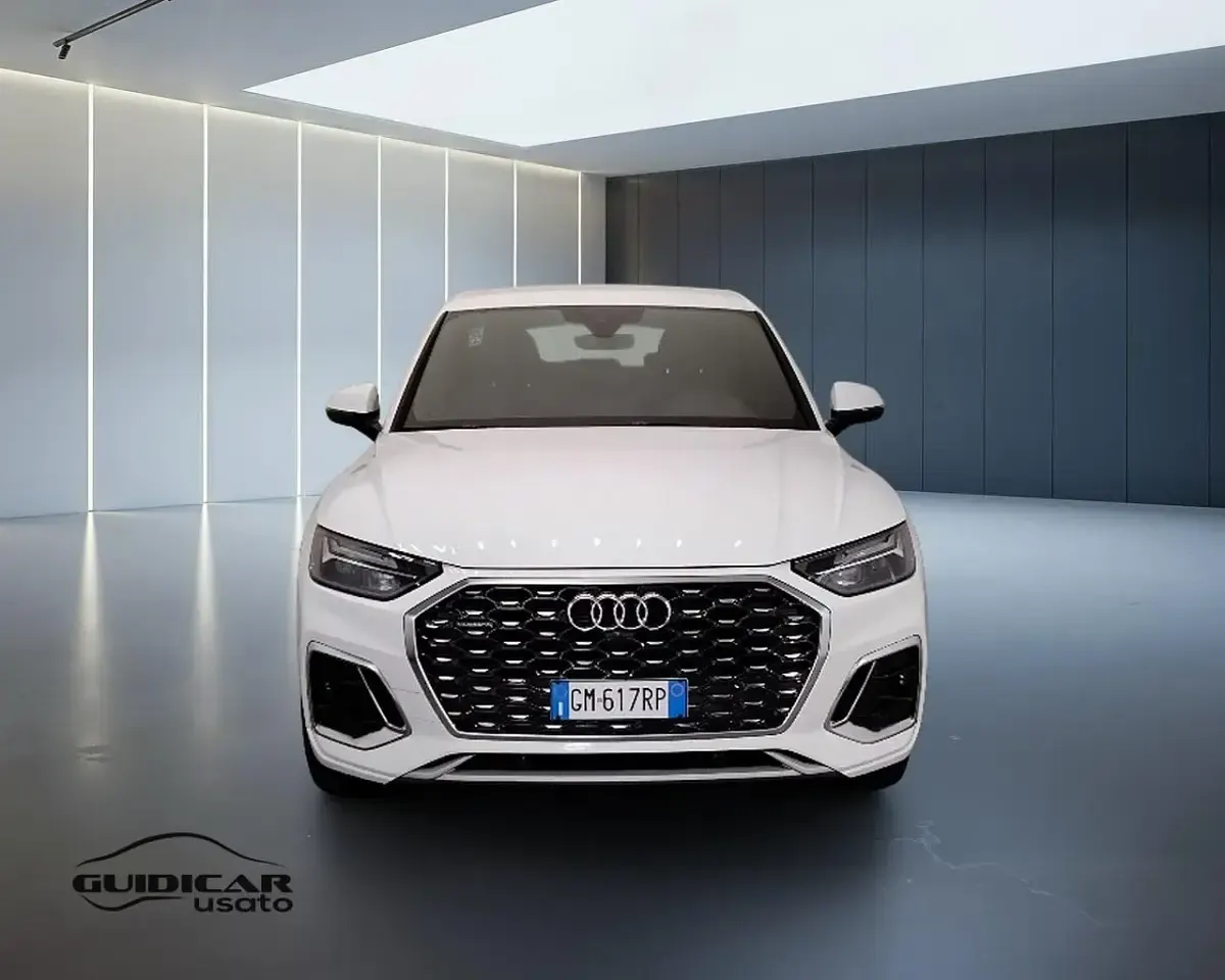 Usata Audi Q5 Sportback S-line plus 203 CV (149 kW) 2023 Bianco SUV