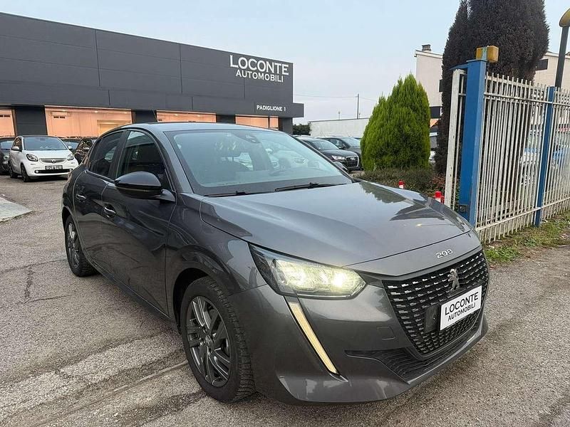 Grigio Usata 2022 Peugeot 208 Allure Due volumi | 10.490 € (Super prezzo) - Immagine 1/3