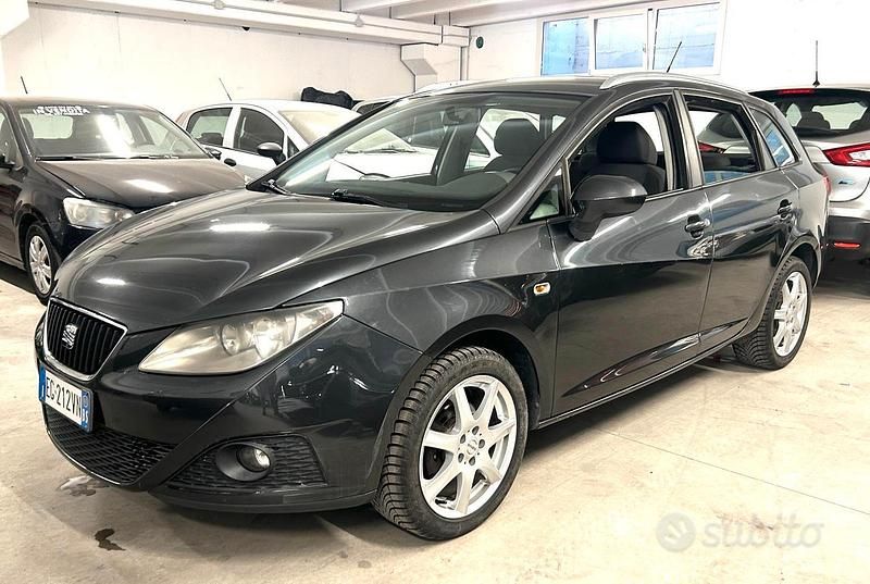 Usata Seat Ibiza ST Style 75 CV (55 kW) 2011 Grigio Station wagon