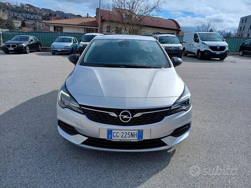 Usata Opel Astra Business Elegance 122 CV (89 kW) 2021 Grigio Berlina