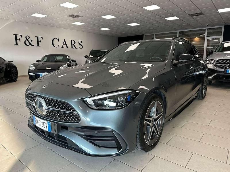 Usata Mercedes C300e Premium Plus 265 CV (194 kW) 2022 Grigio Station wagon