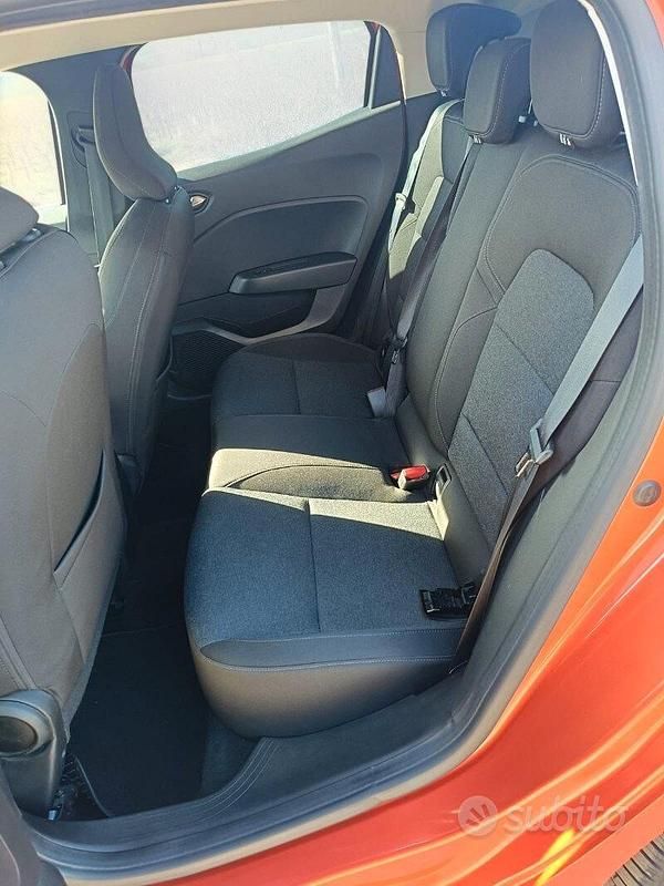 Usata Renault Clio V Evolution 101 CV (74 kW) 2022 Other Berlina