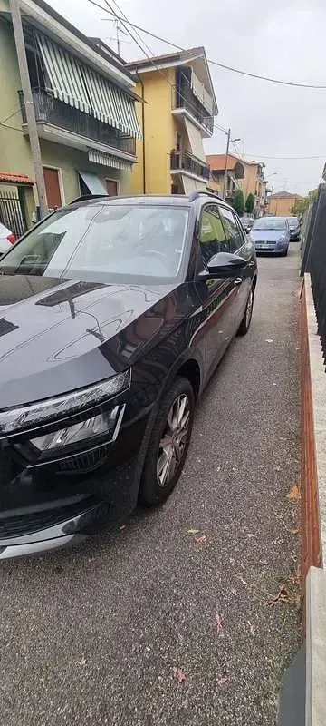 Usata Skoda Kamiq Ambition 95 CV (69 kW) 2022 Nero SUV