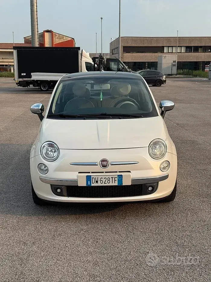 Usata Fiat 500 69 CV (50 kW) 2009 Bianco Cabrio