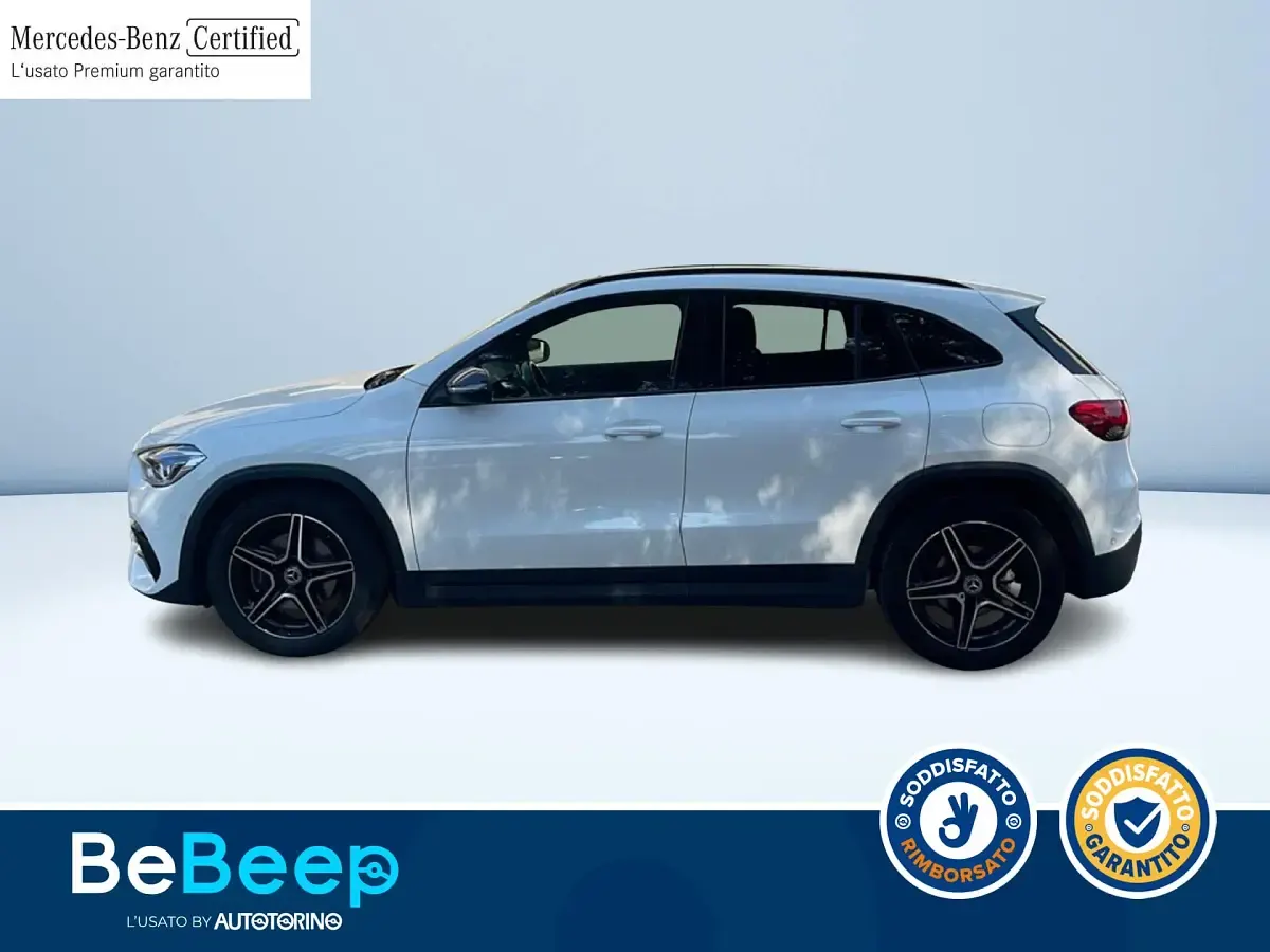 Usata Mercedes GLA200 Premium 150 CV (110 kW) 2023 Bianco pastello SUV