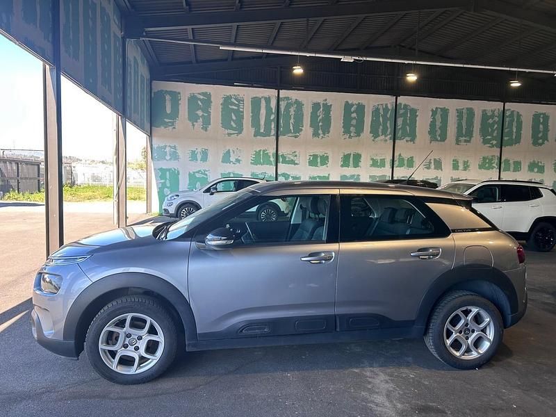 Usata Citroën C4 Live 100 CV (73 kW) 2018 Grigio Berlina