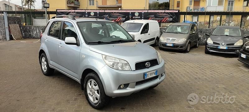 Usata Daihatsu Terios 85 CV (62 kW) 2007 Grigio SUV