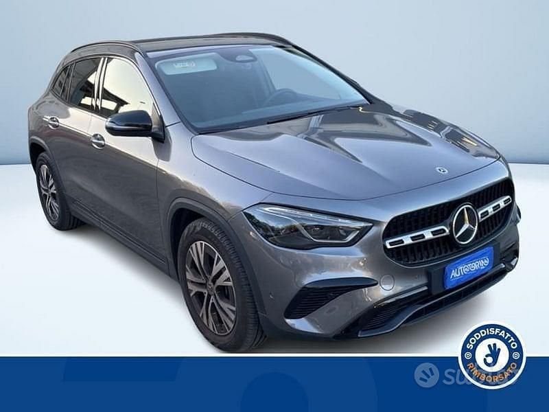 Usata Mercedes GLA200 2025 Grigio SUV