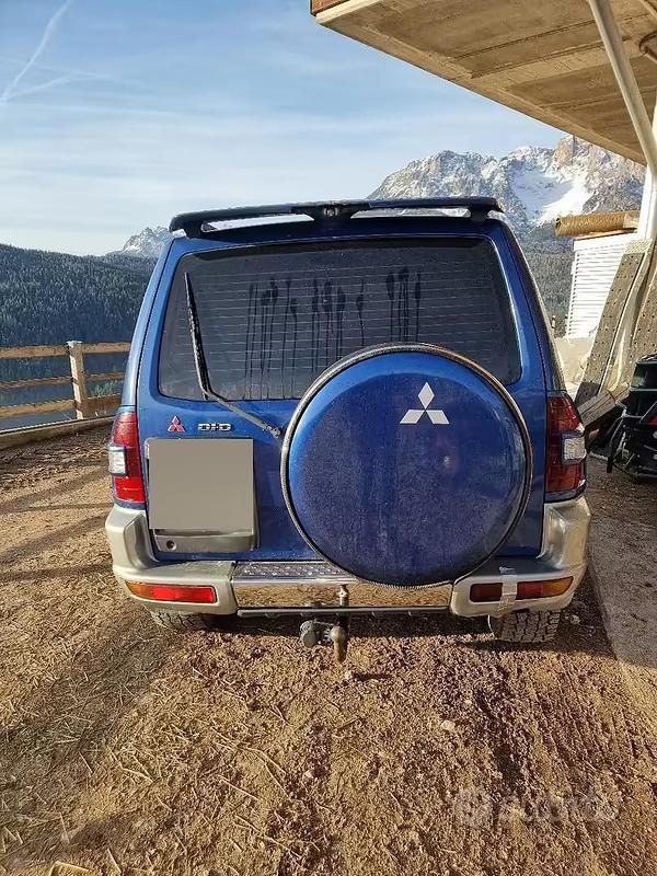 Usata Mitsubishi Pajero 160 CV (117 kW) 2001 SUV