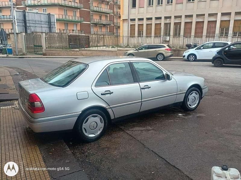 Usata Mercedes C200 Elegance 136 CV (100 kW) 1996 Berlina