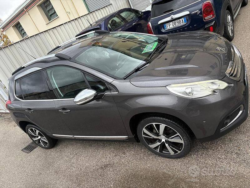 Usata 2014 Peugeot 2008 SUV | 7500 € (Ottimo prezzo) - Immagine 1/4