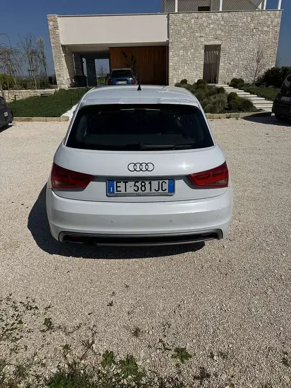 Usata Audi A1 Sportback S-Line 105 CV (77 kW) 2014 Bianco Utilitaria
