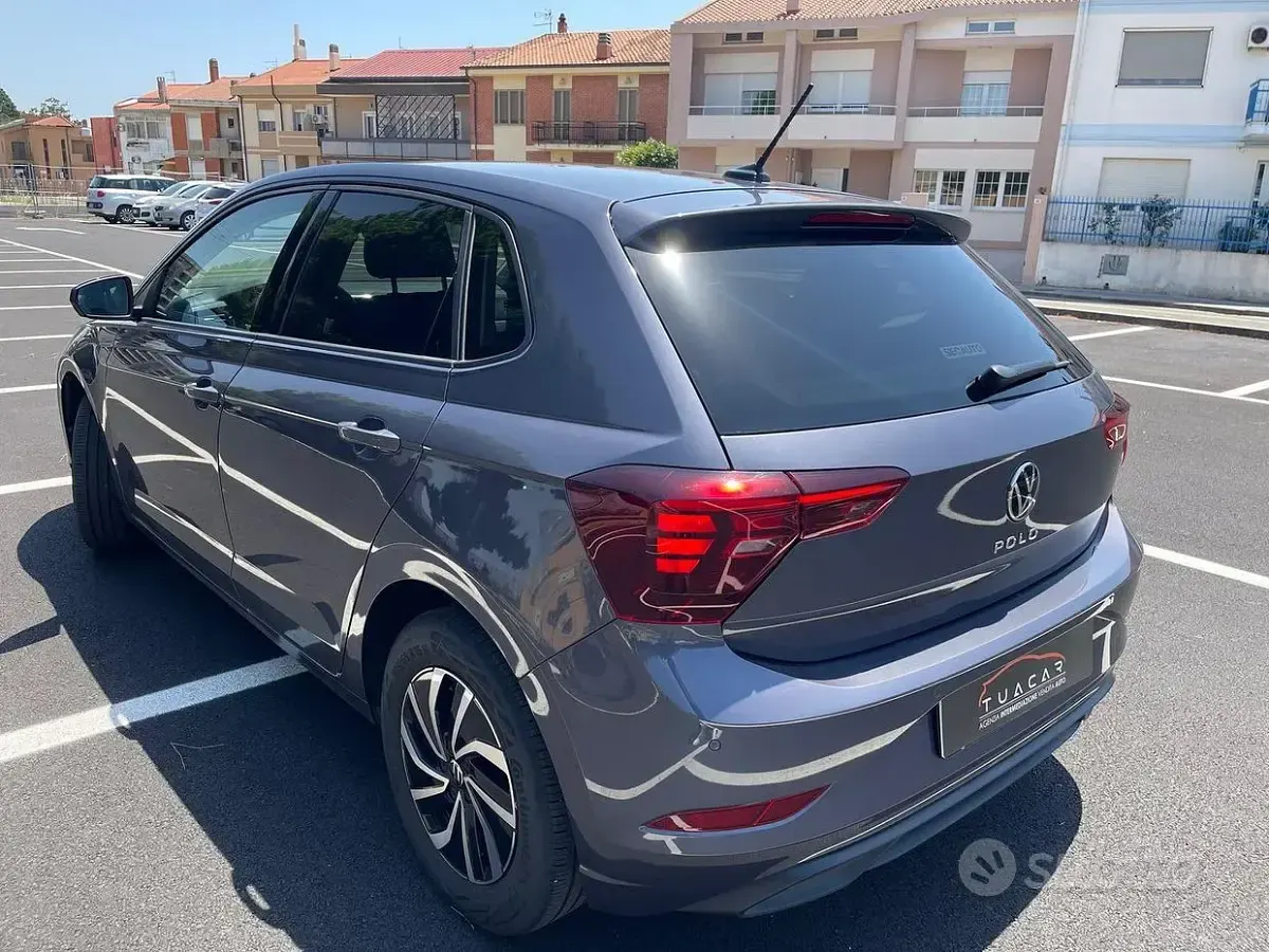 Usata VW Polo Edition 95 CV (69 kW) 2025 Grigio Utilitaria