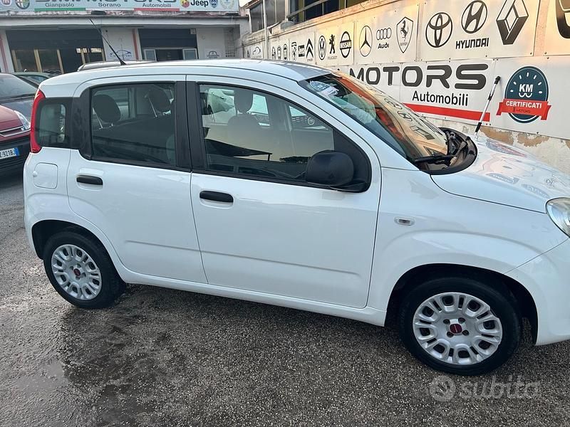 Usata Fiat Panda Easy 69 CV (50 kW) 2018 Other Utilitaria