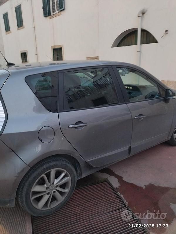 Usata Renault Scénic III 2015 Grigio Monovolume