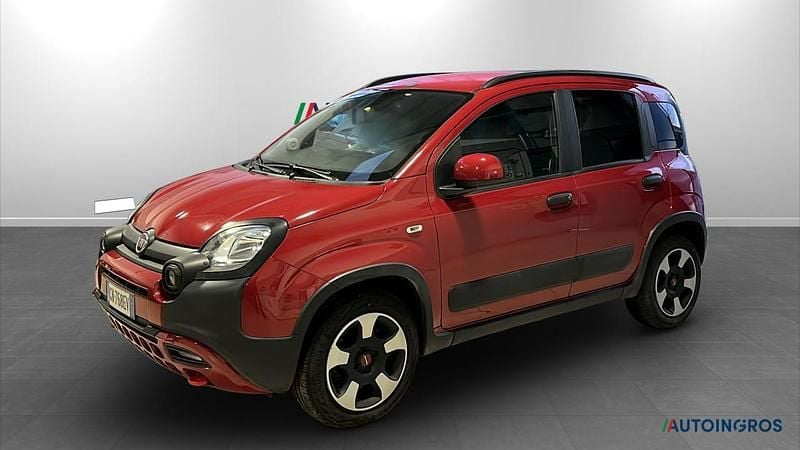 Usata Fiat Panda Cross Cross 69 CV (50 kW) 2023 Verde Utilitaria