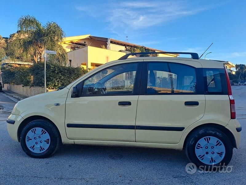 Usata Fiat Panda Dynamic 2005 Giallo Utilitaria