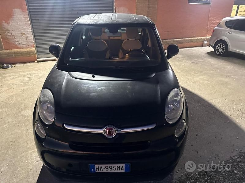 Usata Fiat 500L Lounge 85 CV (62 kW) 2013 Nero Monovolume