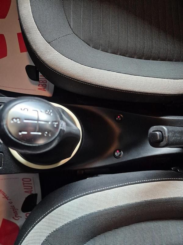 Usata Renault Twingo SE 69 CV (50 kW) 2016 Giallo Utilitaria