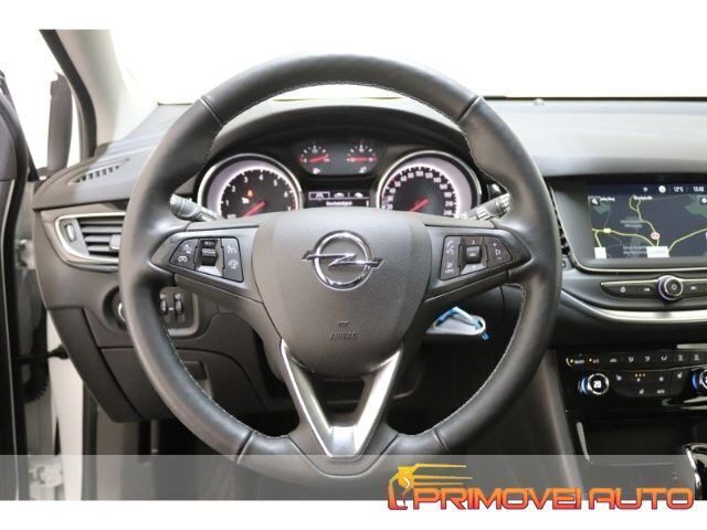 Usato 2022 Opel Astra 1.4 Benzin 146 CV (28.800 €)