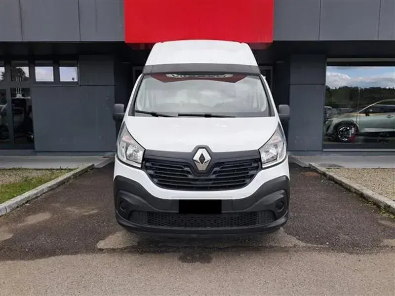 Usata Renault Trafic SE 125 CV (91 kW) 2019 Bianco Monovolume