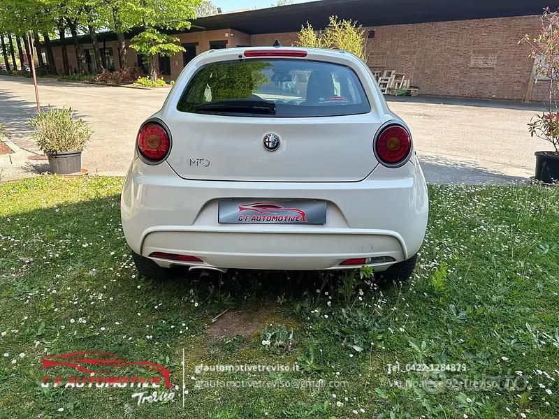 Usata Alfa Romeo MiTo Impression 70 CV (51 kW) 2015 Bianco Utilitaria