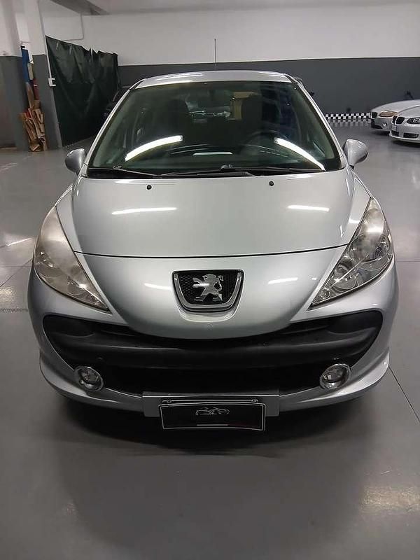 Usata Peugeot 207 Sport 73 CV (53 kW) 2009 Argento Berlina