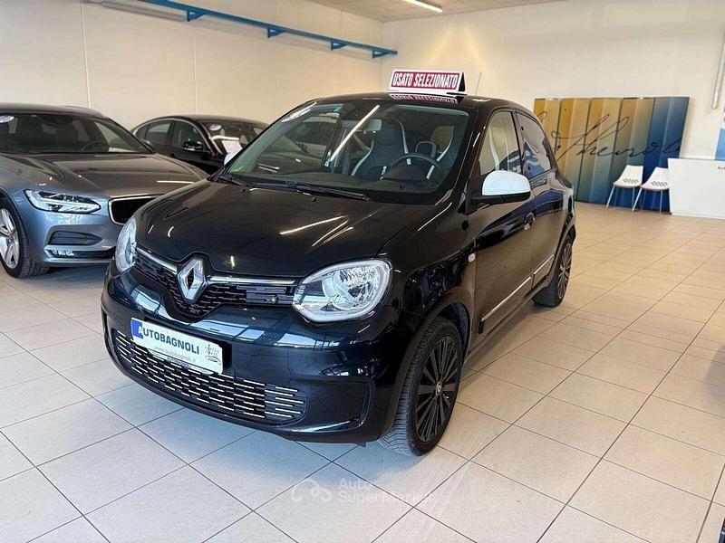 Usata Renault Twingo Urban Night 60 kW (82 CV) 2022 Nero Utilitaria
