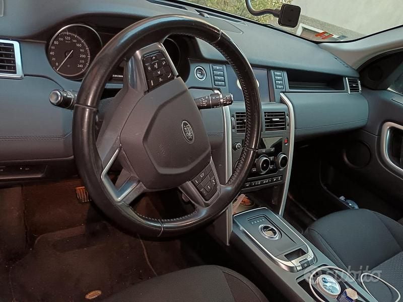 Usata Land Rover Discovery Sport 150 CV (110 kW) 2018 Marrone SUV