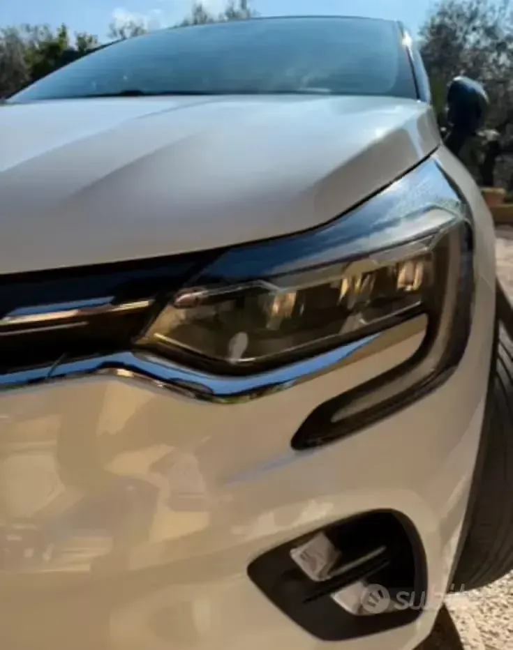 Usata Renault Captur 101 CV (74 kW) 2020 Bianco SUV