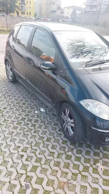 Usata Mercedes A180 95 CV (69 kW) 2006 Nero Berlina