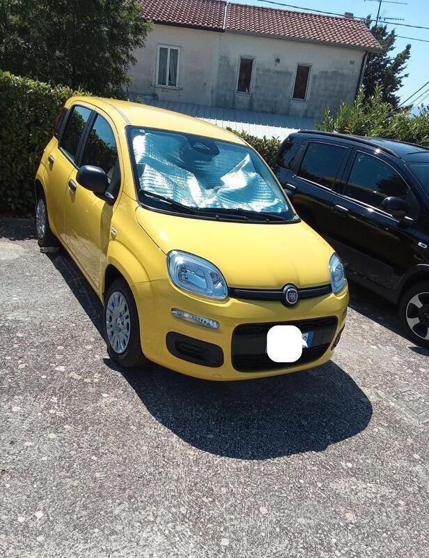 Nuova Fiat Panda 69 CV (50 kW) 2025 Giallo Utilitaria