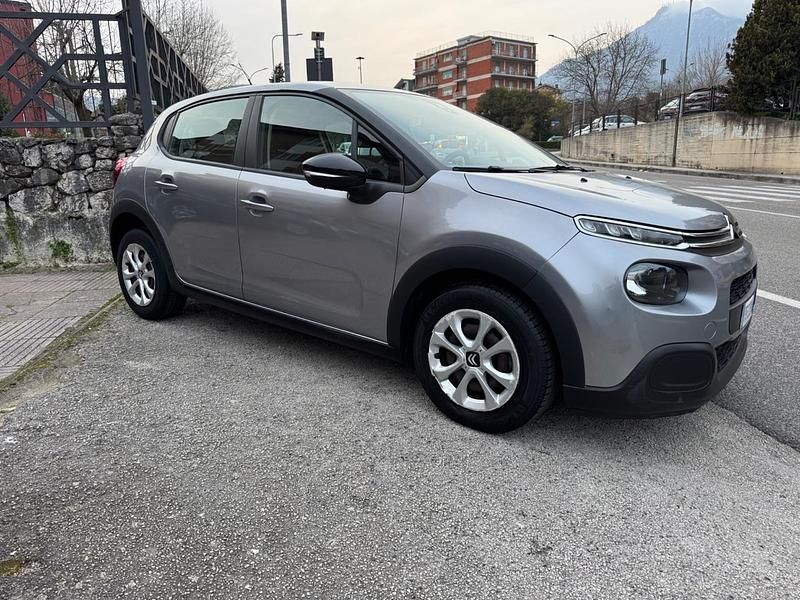 Usata Citroën C3 Shine 99 CV (72 kW) 2018 Argento Utilitaria