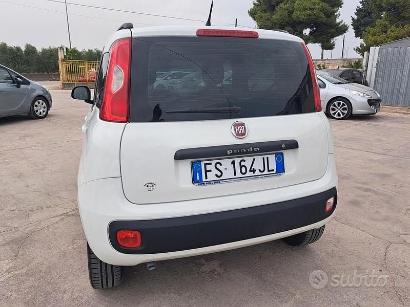 Usata Fiat Panda Lounge 85 CV (62 kW) 2018 Bianco Utilitaria
