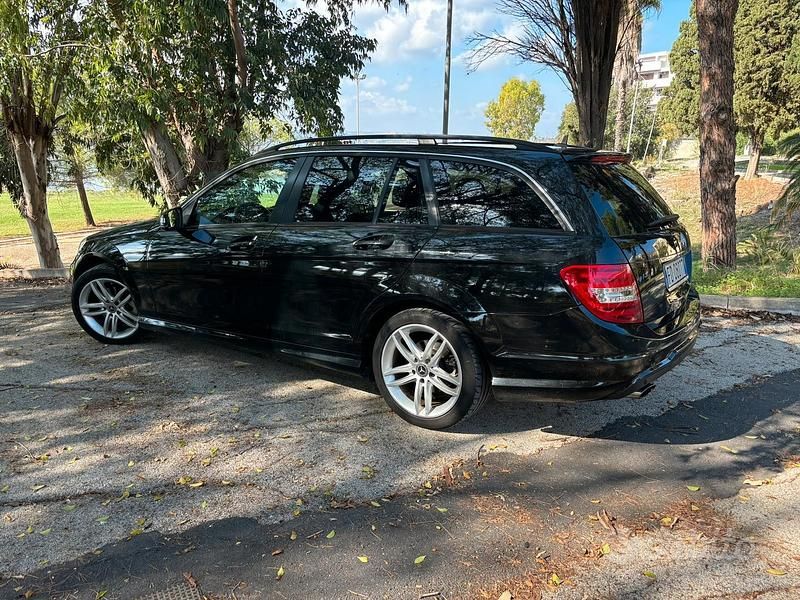 Usata Mercedes C180 120 CV (88 kW) 2013 Station wagon