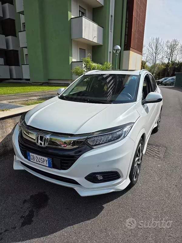 Usata Honda HR-V Elegance 131 CV (96 kW) 2020 Bianco SUV
