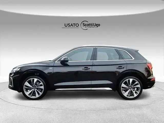 Used Audi Q5 S-line plus 204 HP (150 kW) 2022 Black SUV