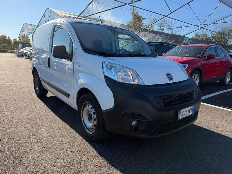 Usata Fiat Fiorino S 80 CV (58 kW) 2021 Bianco Monovolume