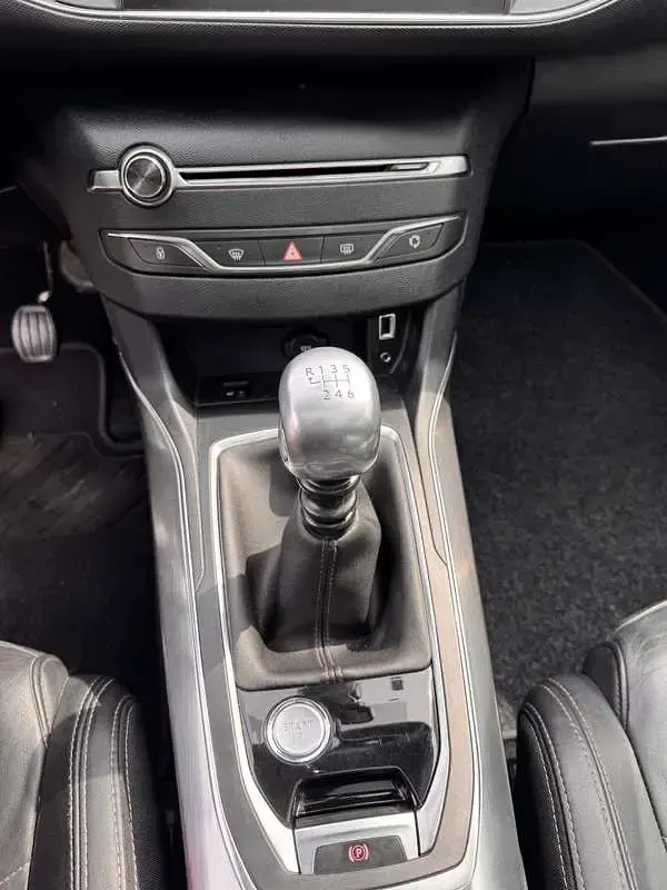 Usata Peugeot 308 SW Allure 114 CV (83 kW) 2014 Station wagon
