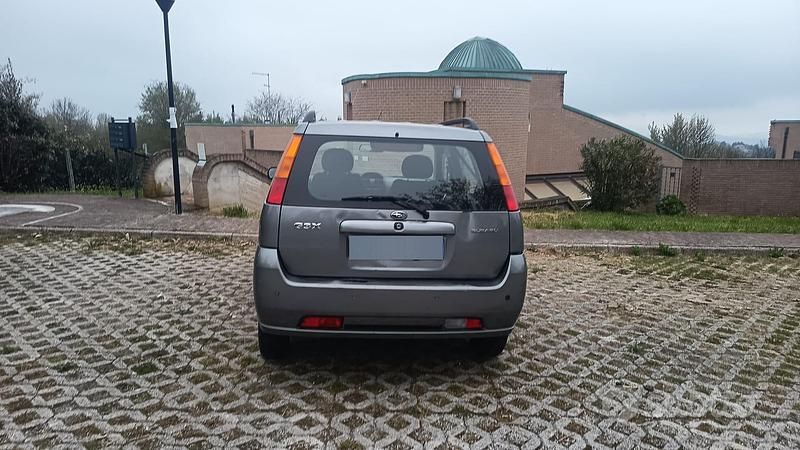 Usata Subaru Justy 84 CV (61 kW) 2006 Grigio Utilitaria