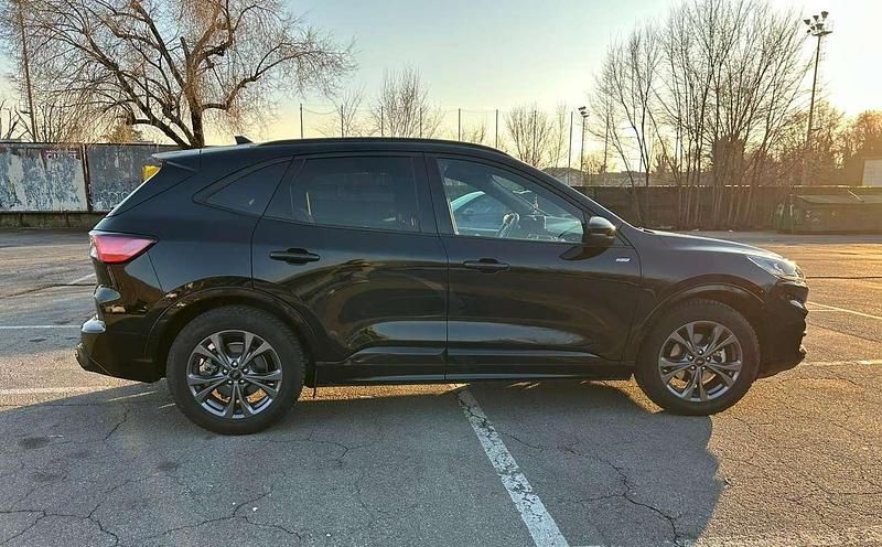 Usata Ford Kuga ST-Line 152 CV (111 kW) 2023 SUV
