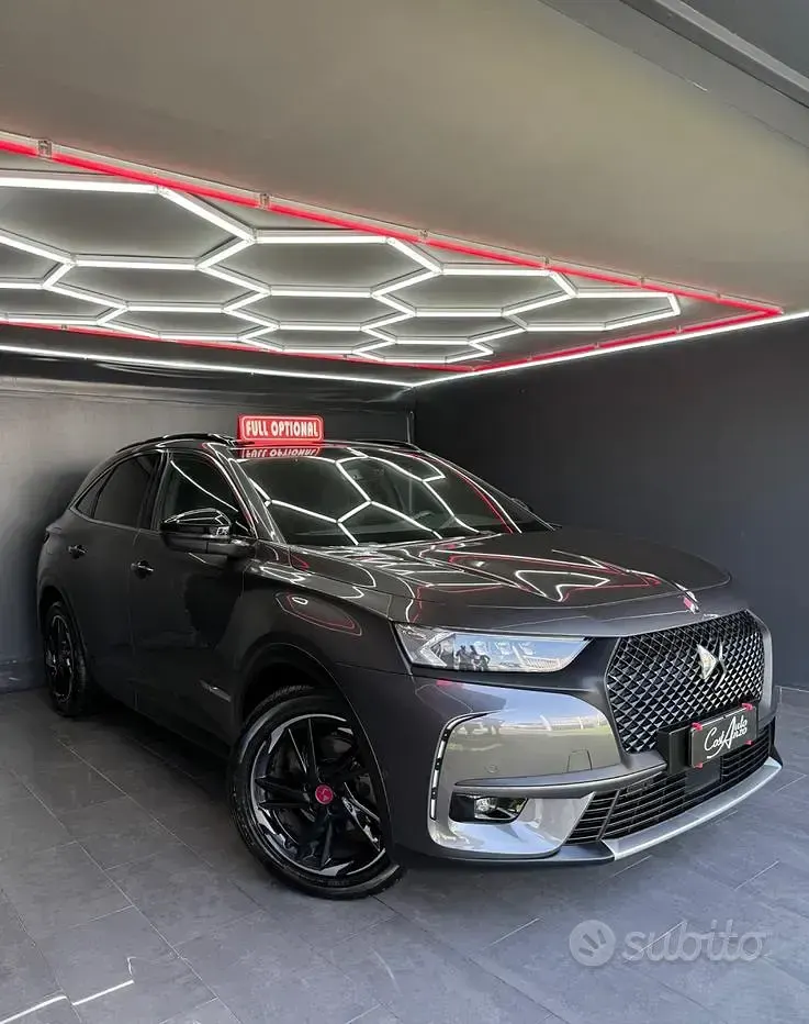 Usata DS Automobiles DS7 Crossback Grand Chic 131 CV (96 kW) 2020 Grigio SUV