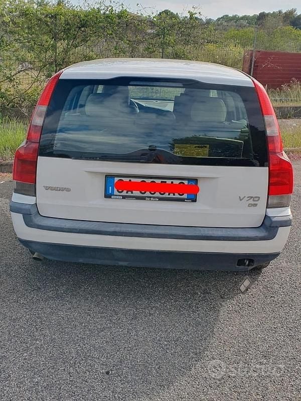 Usata Volvo V70 163 CV (119 kW) 2002 Bianco Station wagon