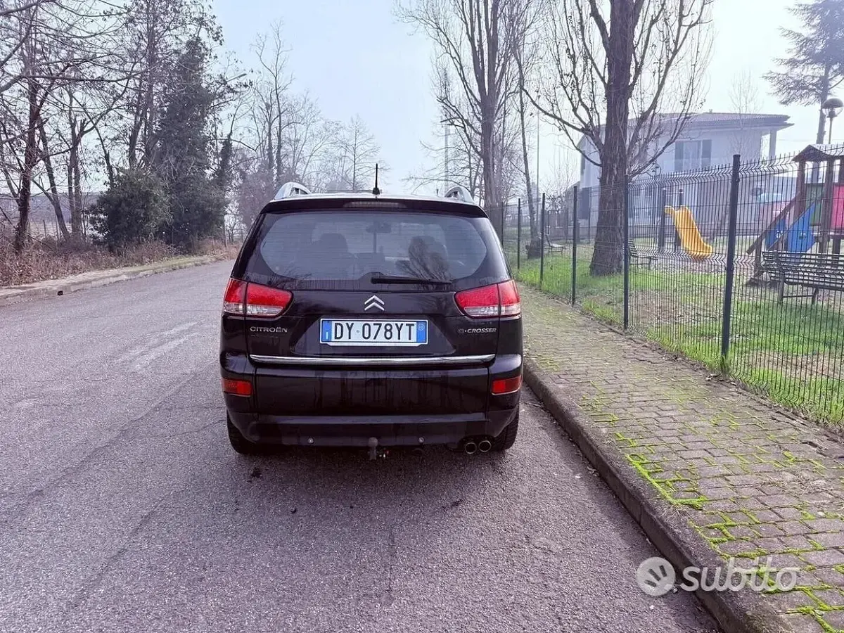 Usata Citroën C-Crosser 156 CV (114 kW) 2010 Nero SUV