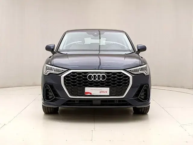 Usata Audi Q3 Business 150 CV (110 kW) 2019 Grigio SUV