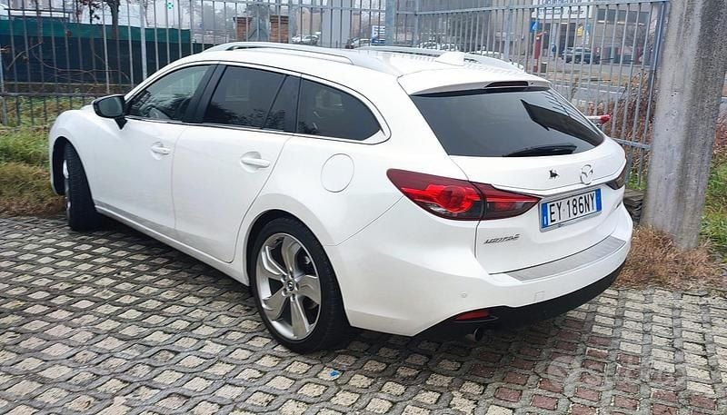 Usata Mazda 6 150 CV (110 kW) 2015 Bianco Station wagon
