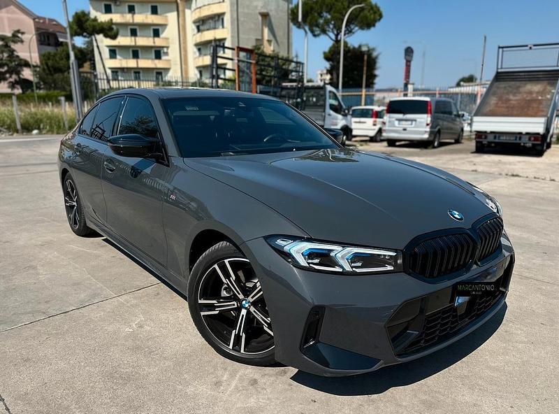 Usata BMW 320e M Sport 190 CV (139 kW) 2024 Grigio Berlina